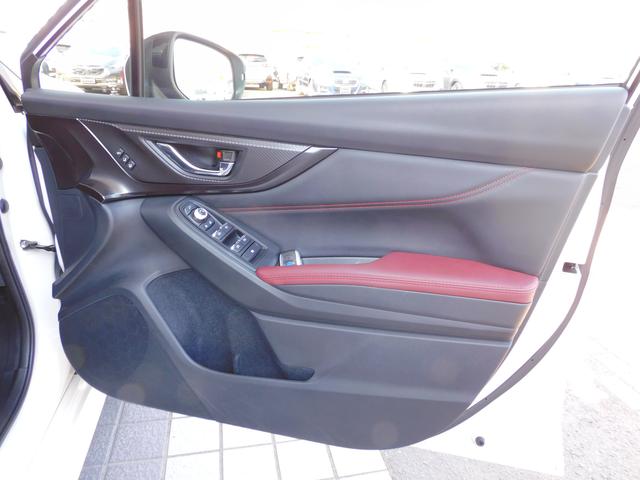 レヴォーグ ＳＴＩスポーツＲ　ＥＸセンターインフォメーションディスプレイ　１１．６インチセンターインフォメーションディスプレイ＆インフォテインメントシステム　ＥＴＣ２．０　ドライブレコーダー　ＬＥＤアクセサリーライナー　リヤビュー・サイドビュー・フロントビューカメラ（23枚目）