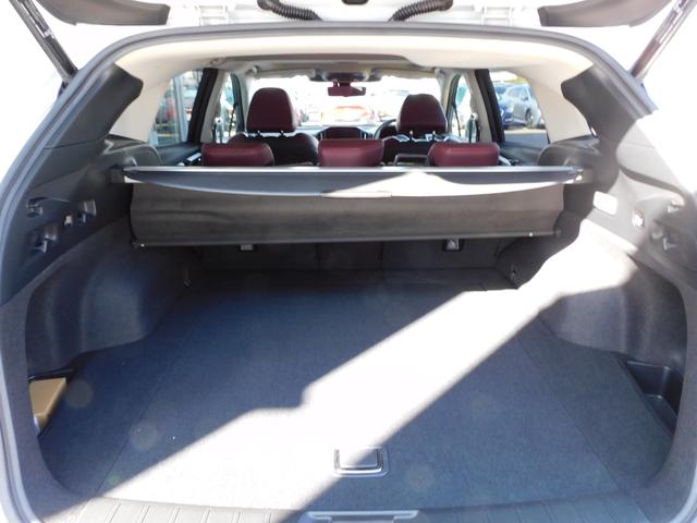 レヴォーグ ＳＴＩスポーツＲ　ＥＸセンターインフォメーションディスプレイ　１１．６インチセンターインフォメーションディスプレイ＆インフォテインメントシステム　ＥＴＣ２．０　ドライブレコーダー　ＬＥＤアクセサリーライナー　リヤビュー・サイドビュー・フロントビューカメラ（61枚目）