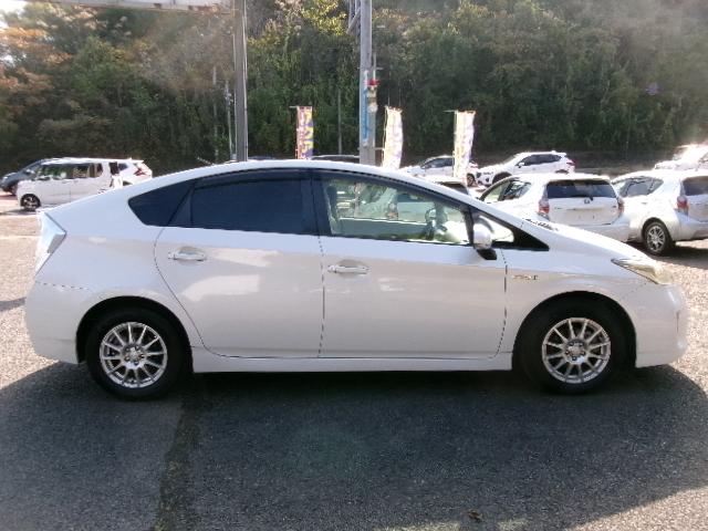 プリウス G 後期型・純正8インチHDDナビ・地デジ・バックカメラ・Bluetooth・ビルドインETC・ハーフレザーシート・クルーズコントロール・AC100V対応・HIDヘッドライト・フォグランプ・スマートキー(11枚目)