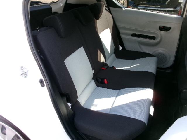 アクア Ｓ　純正ＨＤＤナビ・地デジ・バックカメラ・Ｂｌｕｅｔｏｏｔｈ・ＥＴＣ・プッシュスタート・スマートキー（15枚目）