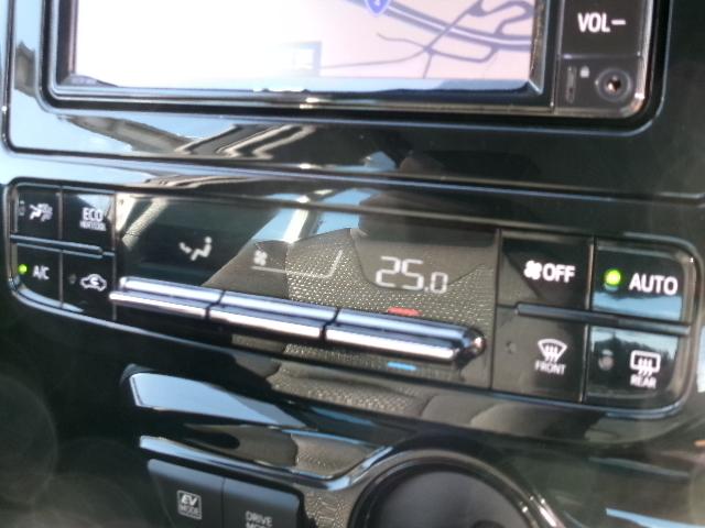 プリウス Ｓ　後期型・トヨタセーフティセンス・純正ＳＤナビ・地デジ・バックカメラ・Ｂｌｕｅｔｏｏｔｈ・ビルドインＥＴＣ・クルーズコントロール・ＬＥＤヘッドライト・ＡＣ１００Ｖ対応・プッシュスタート・スマートキー（22枚目）