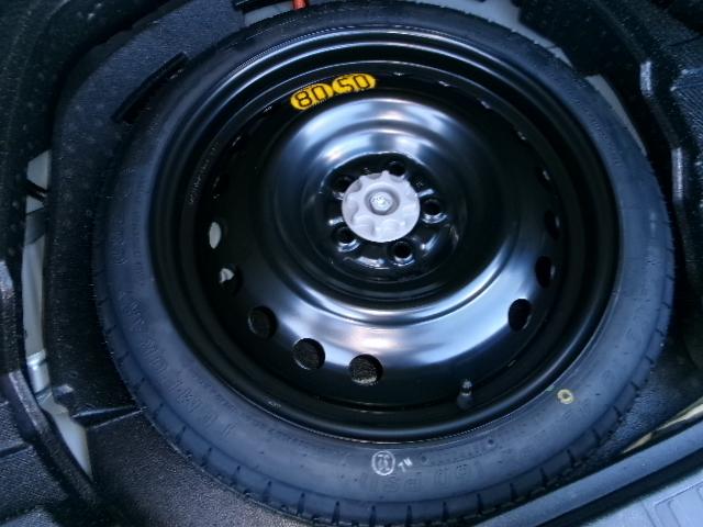 プリウス Ｓ　後期型・トヨタセーフティセンス・純正ＳＤナビ・地デジ・バックカメラ・Ｂｌｕｅｔｏｏｔｈ・ビルドインＥＴＣ・クルーズコントロール・ＬＥＤヘッドライト・ＡＣ１００Ｖ対応・プッシュスタート・スマートキー（38枚目）