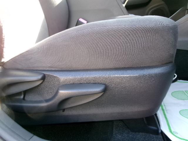 プリウスアルファ Ｓ　純正ＳＤナビ・地デジ・バックカメラ・Ｂｌｕｅｔｏｏｔｈ・ビルドインＥＴＣ・純正アルミホイール・フォグランプ・プッシュスタート・スマートキー（34枚目）