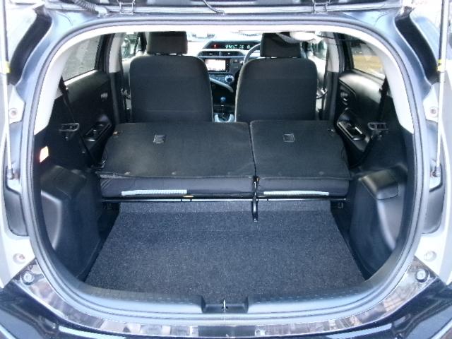 アクア S 純正SDナビ・地デジ・バックカメラ・Bluetooth・ETC・プッシュスタート・スマートキー(17枚目)