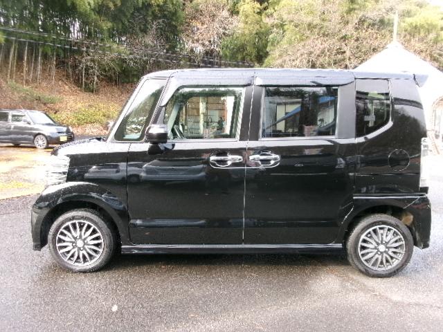 N-BOXカスタム G・Aパッケージ 4WD・シティブレーキアクティブシステム・メモリーナビ・地デジ・バックカメラ・Bluetooth・パワースライドドア・モデューロ14インチアルミホイール・HIDヘッドライト・フォグランプ・スマートキー(12枚目)