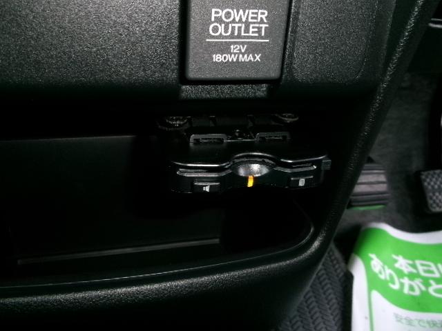 N-BOXカスタム G・Aパッケージ 4WD・シティブレーキアクティブシステム・メモリーナビ・地デジ・バックカメラ・Bluetooth・パワースライドドア・モデューロ14インチアルミホイール・HIDヘッドライト・フォグランプ・スマートキー(24枚目)