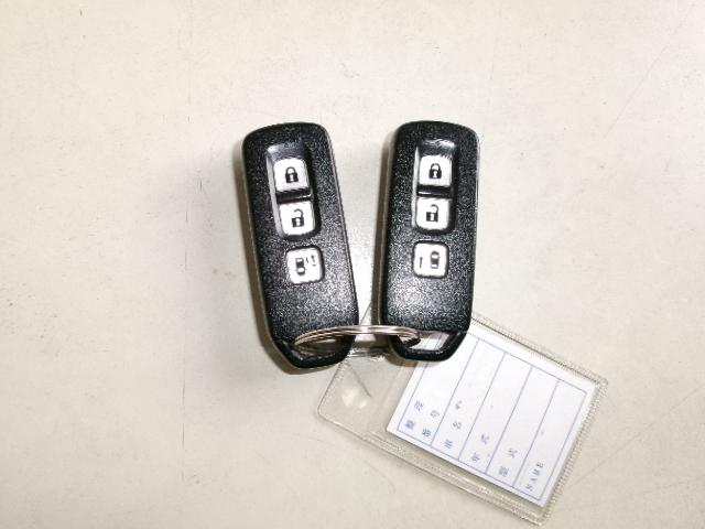 N-BOXカスタム G・Aパッケージ 4WD・シティブレーキアクティブシステム・メモリーナビ・地デジ・バックカメラ・Bluetooth・パワースライドドア・モデューロ14インチアルミホイール・HIDヘッドライト・フォグランプ・スマートキー(37枚目)