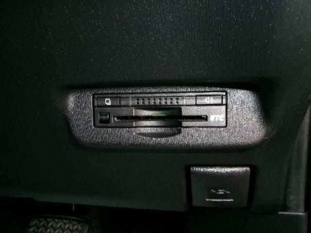 プリウス Ｓ　後期型・純正ＳＤナビ・地デジ・バックカメラ・Ｂｌｕｅｔｏｏｔｈ・ビルドインＥＴＣ・ＨＩＤヘッドライト・コーナーセンサー・プッシュスタート・スマートキー（23枚目）