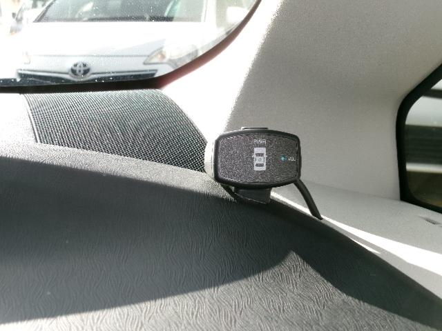 プリウス Ｓ　後期型・純正ＳＤナビ・地デジ・バックカメラ・Ｂｌｕｅｔｏｏｔｈ・ビルドインＥＴＣ・ＨＩＤヘッドライト・コーナーセンサー・プッシュスタート・スマートキー（27枚目）