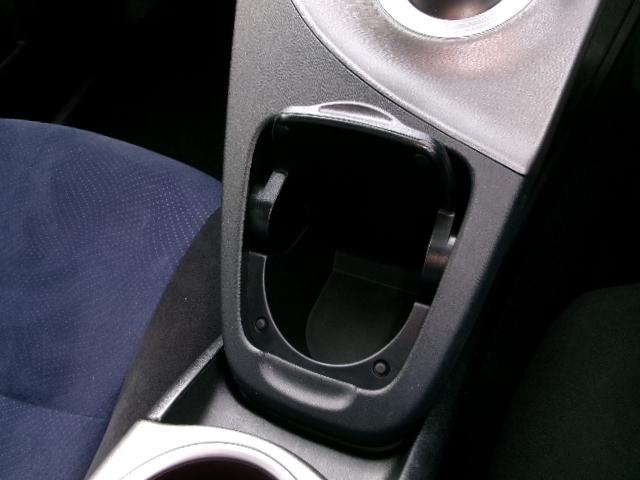 プリウス Ｓ　後期型・純正ＳＤナビ・地デジ・バックカメラ・Ｂｌｕｅｔｏｏｔｈ・ビルドインＥＴＣ・ＨＩＤヘッドライト・コーナーセンサー・プッシュスタート・スマートキー（31枚目）