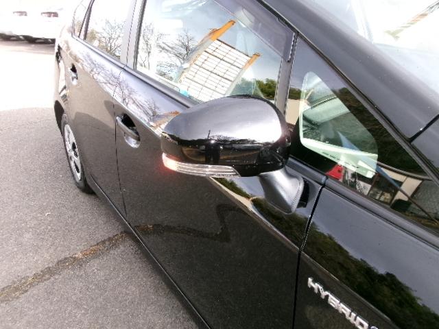 プリウス Ｓ　後期型・純正ＳＤナビ・地デジ・バックカメラ・Ｂｌｕｅｔｏｏｔｈ・ビルドインＥＴＣ・ＨＩＤヘッドライト・コーナーセンサー・プッシュスタート・スマートキー（39枚目）