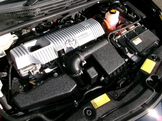 プリウス Ｓ　後期型・純正ＳＤナビ・地デジ・バックカメラ・Ｂｌｕｅｔｏｏｔｈ・ビルドインＥＴＣ・ＨＩＤヘッドライト・コーナーセンサー・プッシュスタート・スマートキー（44枚目）