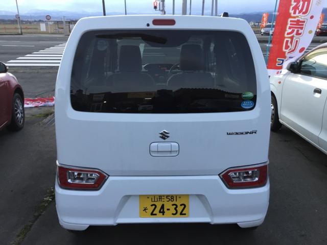 ワゴンＲ ＦＡ　４ＷＤ（4枚目）