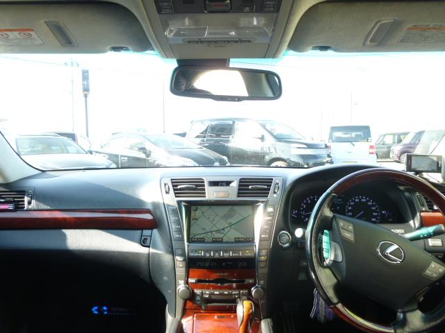 LS460 バージョンU Iパッケージ Sルーフ 黒革シート(19枚目)