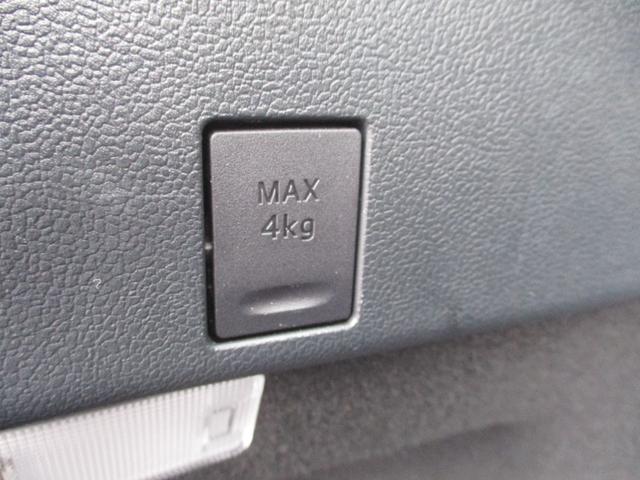 プリウス Ｓ　純正ナビ　フルセグＴＶ　バックカメラ　ＤＶＤ再生　Ｂｌｕｅｔｏｏｔｈオーディオ　オートエアコン　ＬＥＤヘッドライト　ＬＥＤフォグランプ　ＥＴＣ　純正アルミホイール（20枚目）