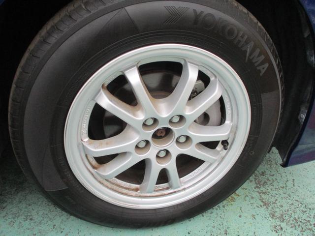 プリウス Ｓ　純正ナビ　フルセグＴＶ　バックカメラ　ＤＶＤ再生　Ｂｌｕｅｔｏｏｔｈオーディオ　オートエアコン　ＬＥＤヘッドライト　ＬＥＤフォグランプ　ＥＴＣ　純正アルミホイール（22枚目）