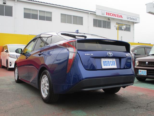 プリウス Ｓ　純正ナビ　フルセグＴＶ　バックカメラ　ＤＶＤ再生　Ｂｌｕｅｔｏｏｔｈオーディオ　オートエアコン　ＬＥＤヘッドライト　ＬＥＤフォグランプ　ＥＴＣ　純正アルミホイール（26枚目）