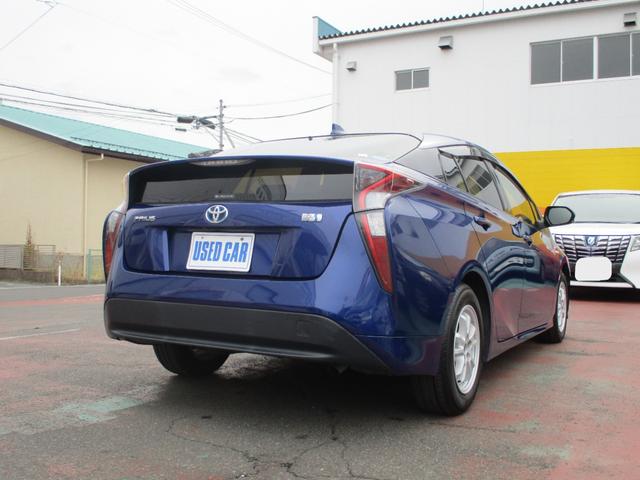 プリウス Ｓ　純正ナビ　フルセグＴＶ　バックカメラ　ＤＶＤ再生　Ｂｌｕｅｔｏｏｔｈオーディオ　オートエアコン　ＬＥＤヘッドライト　ＬＥＤフォグランプ　ＥＴＣ　純正アルミホイール（28枚目）