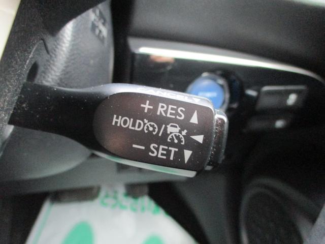 プリウス Ｓ　純正ナビ　フルセグＴＶ　バックカメラ　ＤＶＤ再生　Ｂｌｕｅｔｏｏｔｈオーディオ　オートエアコン　ＬＥＤヘッドライト　ＬＥＤフォグランプ　ＥＴＣ　純正アルミホイール（45枚目）