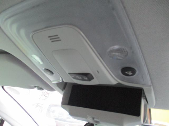 プリウス Ｓ　純正ナビ　フルセグＴＶ　バックカメラ　ＤＶＤ再生　Ｂｌｕｅｔｏｏｔｈオーディオ　オートエアコン　ＬＥＤヘッドライト　ＬＥＤフォグランプ　ＥＴＣ　純正アルミホイール（52枚目）