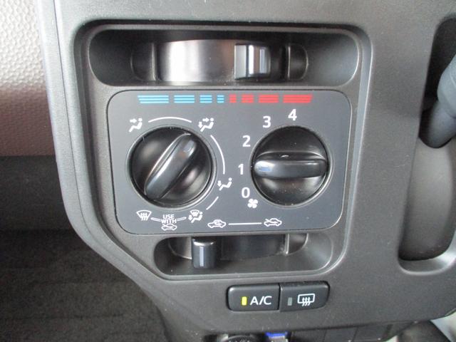 トール X SAIII 純正ナビ&フルセグTV DVDビデオ再生&Bluetoothオーディオ 左Rドアパワースライドドア バックカメラ スマートアシスト 左右Rドアロールシェイド スマートキー&プッシュスタート(8枚目)