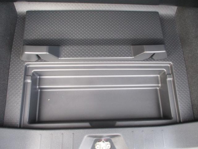 トール X SAIII 純正ナビ&フルセグTV DVDビデオ再生&Bluetoothオーディオ 左Rドアパワースライドドア バックカメラ スマートアシスト 左右Rドアロールシェイド スマートキー&プッシュスタート(17枚目)