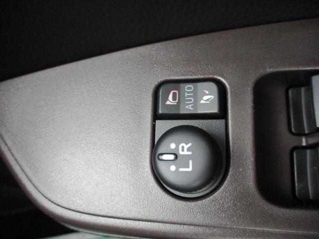 トール X SAIII 純正ナビ&フルセグTV DVDビデオ再生&Bluetoothオーディオ 左Rドアパワースライドドア バックカメラ スマートアシスト 左右Rドアロールシェイド スマートキー&プッシュスタート(34枚目)