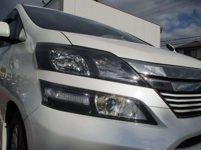 ヴェルファイア 2.4Z ゴールデンアイズ 社外ナビ フルセグTV バックカメラ 両側パワースライドドア パワーリアゲート スマートキー&プッシュスタート サンルーフ Bluetoothオーディオ ハーフレザーシート オートエアコン ETC(10枚目)