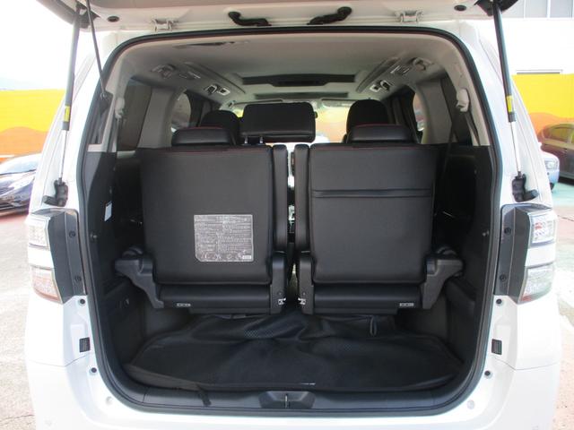 ヴェルファイア 2.4Z ゴールデンアイズ 社外ナビ フルセグTV バックカメラ 両側パワースライドドア パワーリアゲート スマートキー&プッシュスタート サンルーフ Bluetoothオーディオ ハーフレザーシート オートエアコン ETC(17枚目)