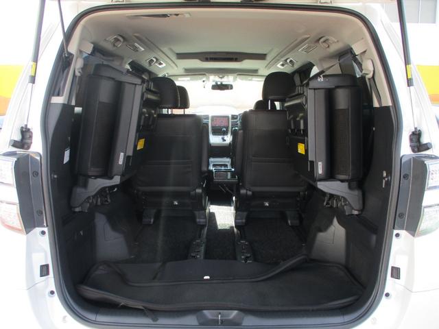 ヴェルファイア 2.4Z ゴールデンアイズ 社外ナビ フルセグTV バックカメラ 両側パワースライドドア パワーリアゲート スマートキー&プッシュスタート サンルーフ Bluetoothオーディオ ハーフレザーシート オートエアコン ETC(18枚目)