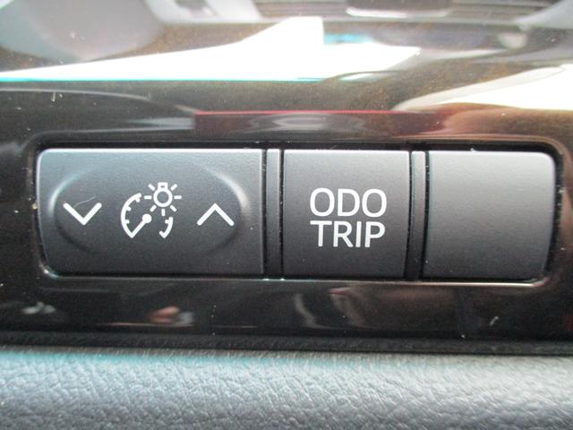 ヴェルファイア 2.4Z ゴールデンアイズ 社外ナビ フルセグTV バックカメラ 両側パワースライドドア パワーリアゲート スマートキー&プッシュスタート サンルーフ Bluetoothオーディオ ハーフレザーシート オートエアコン ETC(40枚目)