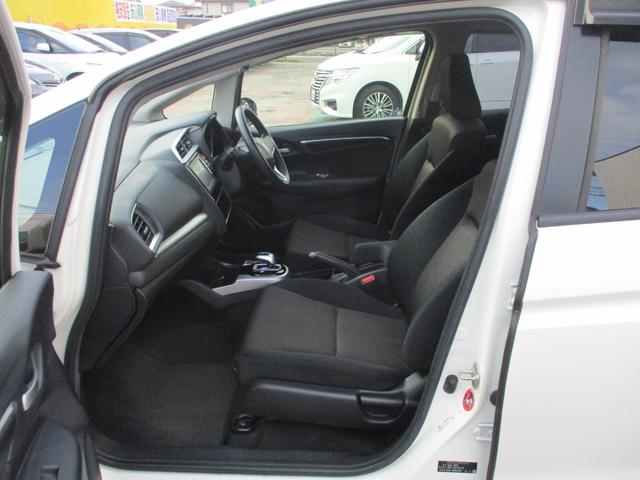 フィットハイブリッド Ｆパッケージ　純正ナビ　バックカメラ　ＣＤ　ステアリングスイッチ　オートエアコン　スマートキー＆プッシュスタート　横滑り防止（ＶＳＡ）　ホンダセンシング（48枚目）
