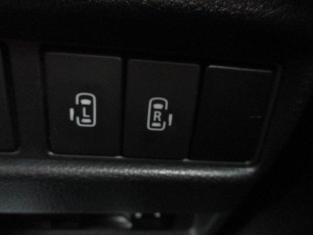 スペーシアカスタム ハイブリッドＸＳターボ　ディーラーオプション純正ナビ　フルセグＴＶ　バックカメラ　スマートキー＆プッシュスタート　純正アルミ１５インチ　両側パワースライドドア　ケンウッドドラレコ　ＥＴＣ　オートエアコン　ステアリングスイッチ（7枚目）