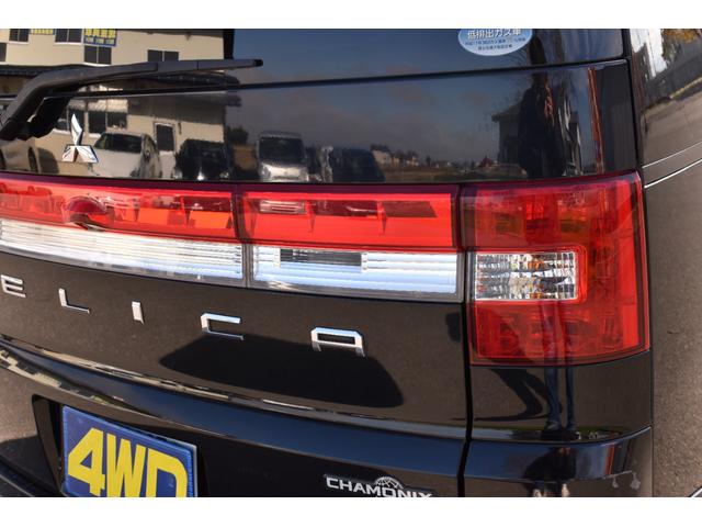 デリカD:5 シャモニー /7人乗り/4WD /純正HDDナビ/キャプテンシート/フロントカメラ/バックカメラ/サイドカメラ/クルーズコントロール/HIDヘッドライト/フルセグTV/ETC/盗難防止装置/中古スタッドレスタイヤセット/保証付き(14枚目)