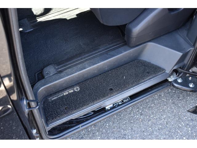 デリカD:5 シャモニー /7人乗り/4WD /純正HDDナビ/キャプテンシート/フロントカメラ/バックカメラ/サイドカメラ/クルーズコントロール/HIDヘッドライト/フルセグTV/ETC/盗難防止装置/中古スタッドレスタイヤセット/保証付き(42枚目)