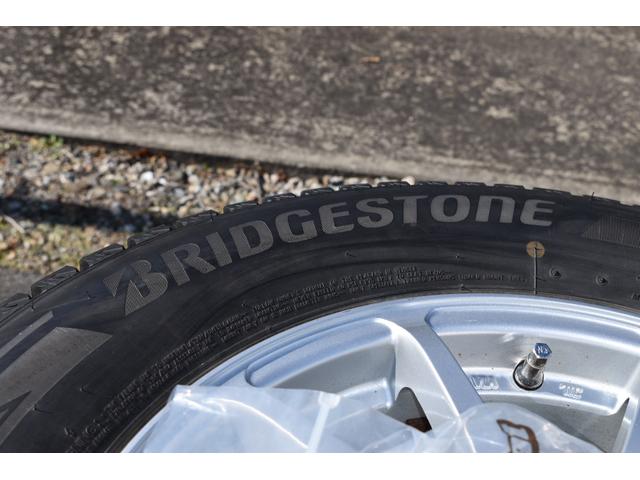 デリカD:5 シャモニー /7人乗り/4WD /純正HDDナビ/キャプテンシート/フロントカメラ/バックカメラ/サイドカメラ/クルーズコントロール/HIDヘッドライト/フルセグTV/ETC/盗難防止装置/中古スタッドレスタイヤセット/保証付き(53枚目)