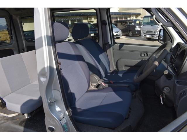 ハイゼットカーゴ ＤＸ　パートタイム４ＷＤ／エアバック／プライバシーガラス／両側スライドドア／オートマ車／同色オールペイント／保証付き（16枚目）