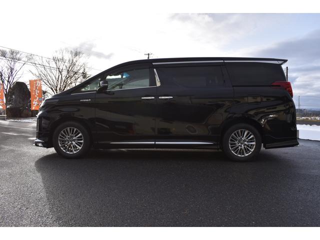 アルファードハイブリッド SR 4WD/モデリスタエアロ/メーカーOPナビ/JBLサウンドシステム/CD・DVD・BT・フルセグ/バックカメラ/黒革シート/両側電動スライドドア/ETC2.0/セーフティセンス/中古スタッドレスセット(5枚目)