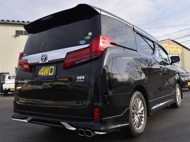 アルファードハイブリッド SR 4WD/モデリスタエアロ/メーカーOPナビ/JBLサウンドシステム/CD・DVD・BT・フルセグ/バックカメラ/黒革シート/両側電動スライドドア/ETC2.0/セーフティセンス/中古スタッドレスセット(8枚目)