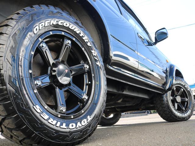 ハイラックスサーフ ＳＳＲ－Ｖ　ブラックナビゲーター　後期最終型　ノーマル車高　サイドステップレス　ＴＯＹＯＴＡ横文字グリル　リヤエンブレムマットブラック塗装　ＭＫＷ１７インチＡＷ　ＴＯＹＯオープンカントリータイヤ　イクリプス７インチナビ（36枚目）
