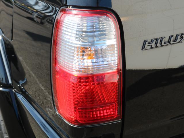 ハイラックスサーフ ＳＳＲ－Ｖ　ブラックナビゲーター　後期最終型　ノーマル車高　サイドステップレス　ＴＯＹＯＴＡ横文字グリル　リヤエンブレムマットブラック塗装　ＭＫＷ１７インチＡＷ　ＴＯＹＯオープンカントリータイヤ　イクリプス７インチナビ（40枚目）