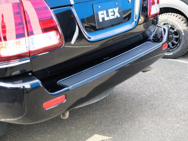 ランドクルーザー１００ ＶＸリミテッド　ブラックカラー全塗装済み　マルチレスナビ　社外ウッドステアリング　シグナス純正１８インチＡＷ　グッドイヤー２７５タイヤ　社外ヘッドライト　社外フォグランプ　社外メッキグリル　社外テールランプ（46枚目）