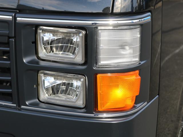 ハイエースバン スーパーＧＬ　ダークプライムＩＩ　Ｒｅｎｏｃａ　ＣｏａｓｔＬｉｎｅｓ　角目４灯　フロントバンパーメッキラッピング　マットブラック塗装　アルパインＢＩＧ－Ｘ　パノラミックビューモニター　ＨＤＭＩポート　ベットキット　シートカバー（34枚目）