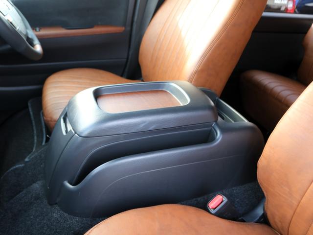 ハイエースバン スーパーＧＬ　ダークプライムＩＩ　Ｒｅｎｏｃａ　ＣｏａｓｔＬｉｎｅｓ　角目フェイスチェンジ　ＫＯＩＴＯヘッドライト　ホットチョコレートカラー　各メッキ部グロスブラック塗装　クラシックＬＥＤテールランプ　茶木目インテリアセット（64枚目）