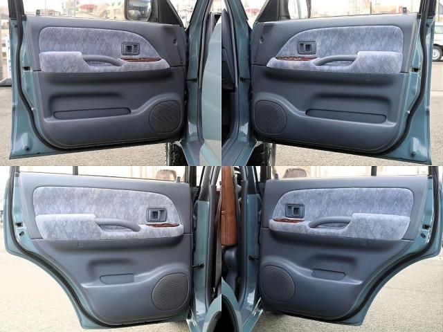 ランドクルーザープラド ＴＸリミテッド　アンヴィルカラー　丸目フェイス換装　オレンジサイドマーカー　コーナーレンズ　スモークテールランプ　マットブラック塗装　ＤＥＡＮカリフォルニア１６インチＡＷ　ＢＦグッドリッチ２３５ＡＴタイヤ（4枚目）