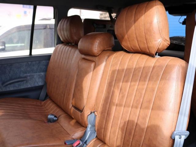 ランドクルーザープラド ＴＸリミテッド　アンヴィルカラー　丸目フェイス換装　オレンジサイドマーカー　コーナーレンズ　スモークテールランプ　マットブラック塗装　ＤＥＡＮカリフォルニア１６インチＡＷ　ＢＦグッドリッチ２３５ＡＴタイヤ（8枚目）