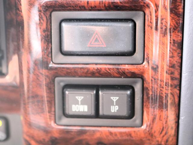 ランドクルーザープラド ＴＸリミテッド　アンヴィルカラー　丸目フェイス換装　オレンジサイドマーカー　コーナーレンズ　スモークテールランプ　マットブラック塗装　ＤＥＡＮカリフォルニア１６インチＡＷ　ＢＦグッドリッチ２３５ＡＴタイヤ（32枚目）