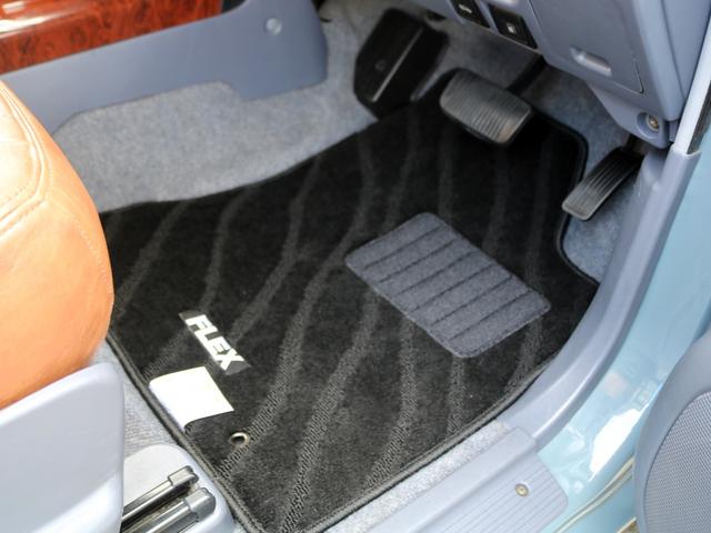 ランドクルーザープラド ＴＸリミテッド　アンヴィルカラー　丸目フェイス換装　オレンジサイドマーカー　コーナーレンズ　スモークテールランプ　マットブラック塗装　ＤＥＡＮカリフォルニア１６インチＡＷ　ＢＦグッドリッチ２３５ＡＴタイヤ（56枚目）