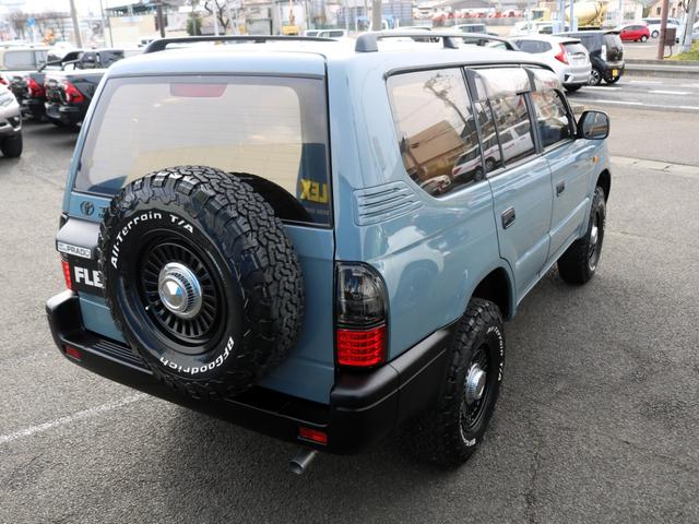 ランドクルーザープラド ＴＸリミテッド　アンヴィルカラー　丸目フェイス換装　オレンジサイドマーカー　コーナーレンズ　スモークテールランプ　マットブラック塗装　ＤＥＡＮカリフォルニア１６インチＡＷ　ＢＦグッドリッチ２３５ＡＴタイヤ（77枚目）