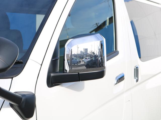 ハイエースバン ロングスーパーＧＬ　ダークプライムＳ　Ｔ－Ｆｏｒｃｅフロントスポイラー　ＧＲマッドフラップ　ＮＥＯＴＲＡＣＥ　ＬＥＤテール　ＮＴ１　１６ＡＷ　ＴＯＹＯオープンカントリー　ベッドキット　サイドバー　カロッツェリア７インチナビ　ＨＤＭＩポート（34枚目）